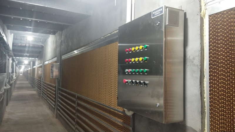 環(huán)控控制箱.png 環(huán)控控制箱.png